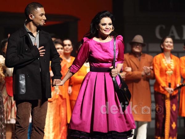 Operet Badai Kasih tentang Cinta dan Harapan