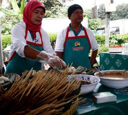 Petualangan Kuliner Nusantara di Monumen Perjuangan