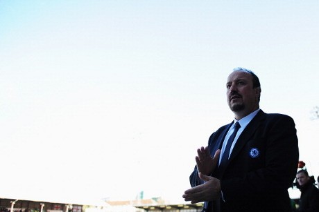 Benitez Enggan Bicarakan Masa Depannya