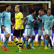 Dortmund Remuk di Kandang Sendiri