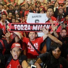 Veteran AC Milan Kalahkan Indonesia Legend 4-2