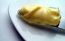 Mentega Lebih Menyehatkan daripada Margarin?