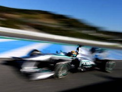 Kimi dan Hamilton Puas