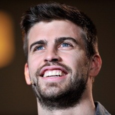 Pique Dukung MU Kalahkan Madrid