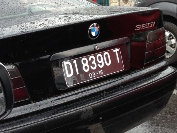 Pelat Nomor 5 Digit Angka