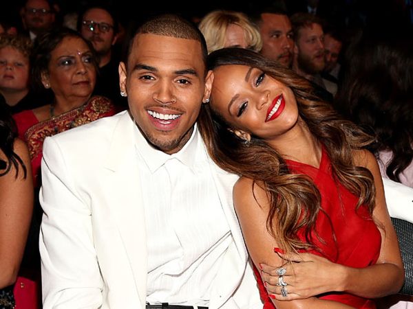 Aww, Mesranya Rihanna & Chris Brown di Grammy 2013