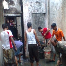 TV Meledak, Kios Bensin Ludes Terbakar