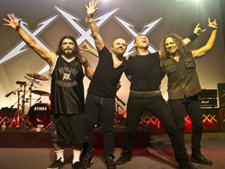 Metallica Akan Memainkan Lagu Kebangsaan di Pertandingan Baseball