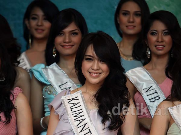 Para Finalis Miss Indonesia 2013
