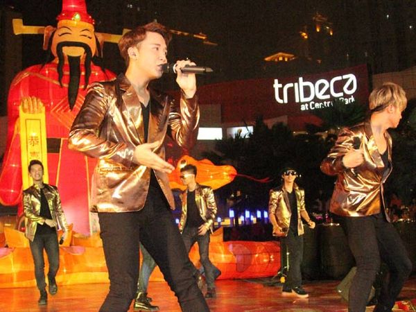 SM*SH Bersinar Saat Imlek