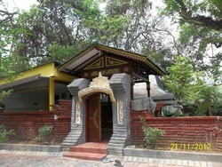 Sunan Giri dan Kisah Cinta Putri Campa di Gresik