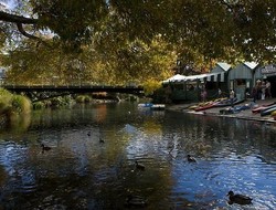 Hai Traveler Cewek, Kota Ini Punya Banyak Cowok Jomblo!