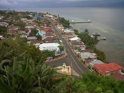 Jalanan Bebas Macet & 4 Alasan Anda Harus Traveling ke Tidore