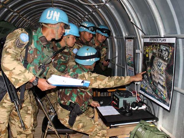 TNI Latihan Shelter Exercise di Libanon