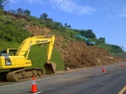 Tahun 2013, Tiga Kali Longsor di Tol Cipularang