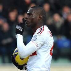 Suporter Rasis pada Balotelli, Inter Disanksi 