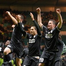 Cuma Barcelona yang Lebih Baik dari Juventus