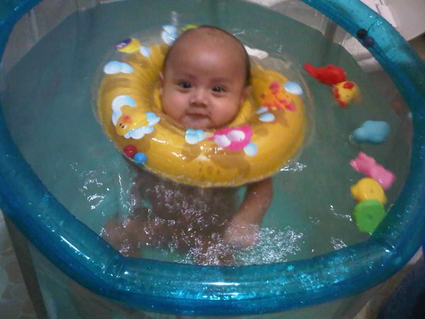 Muhammad Akbar Fariverlianza, 9 Bulan, Lelaki