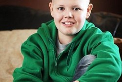 Deryn, Satu-satunya Bocah di Dunia Penyandang 2 Kanker Mematikan