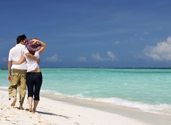 Pasangan yang Traveling Bareng, Hubungannya Makin Langgeng!