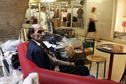 The Terminal Sungguh Terjadi, Terjebak Berhari-hari di Bandara