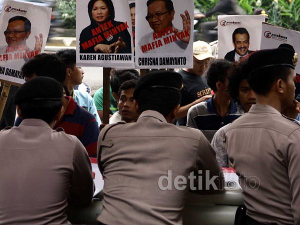 Usut Korupsi di Pertamina