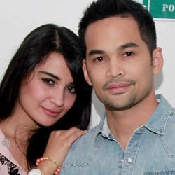 Shireen Sungkar & Teuku Wisnu Tak Rayakan Valentine