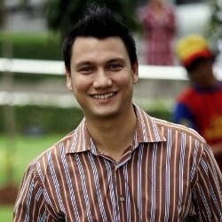 Christian Sugiono & Titi Kamal Sudah 14 Kali Valentine Bareng