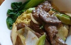 Slruup, Kenyal Gurih Mi Godog Jawa dan Mi Ayam Bangka