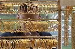 Kisah Masyarakat India Borong Emas Rp 532 Triliun Setahun