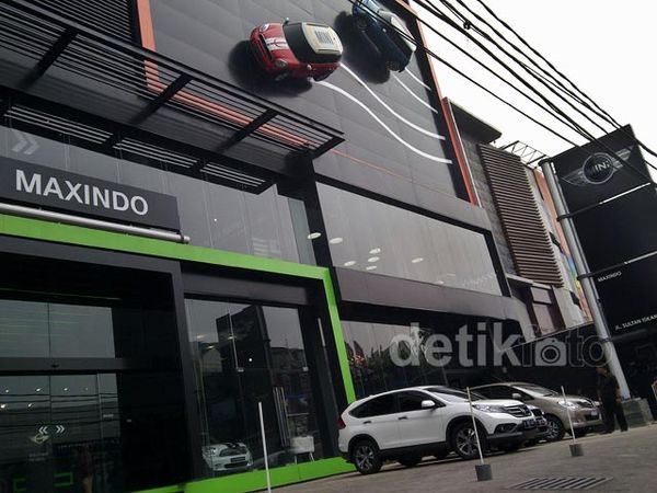 Showroom MINI ala British Dibuka di Jaksel