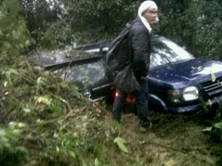 Tiga Mobil Tertimpa Tanah Longsor di Karo Sumut