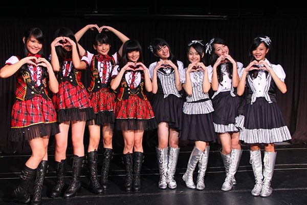 Pesta Valentine JKT48 Bersama Para Penggemar