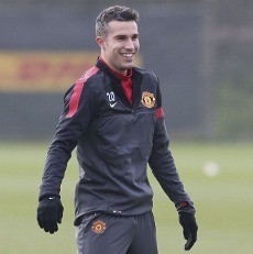 Van Persie Rajin Buat Gol, Juga Akrab dengan Tiang & Mistar Gawang