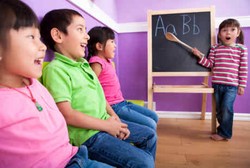 Tak Hanya Pilek yang Menular di Sekolah, Prestasi Akademik Juga