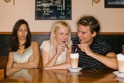 Menikah Memang Sehat, Tapi Melajang pun Banyak Manfaatnya