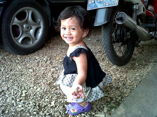 Rianti Nilam Sari, 2,4 Tahun, Perempuan