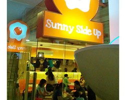 Sajian Serba Telur Menggugah Selera di Sunny Side Up