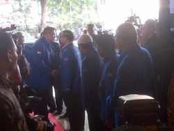 Disambut Anas, SBY Tiba di Rapimnas PD