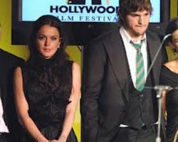 Lindsay Lohan Sering Dapat Uang dari Ashton Kutcher
