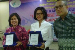 Ayo Para Suami Bantu Istri Deteksi Kanker Payudara