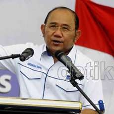 Nachrowi Ramli Minta Kantor Untuk Dewan Koperasi Jakarta