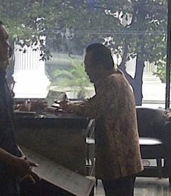 Penuhi Panggilan KPK, Mentan Suswono Siap Blak-blakan Soal Suap Daging