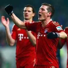 Schweinsteiger Kirim Peringatan untuk The Gunners