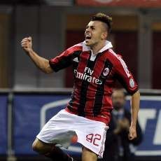 Jamu Barca, Milan Masih Tunggu Kabar El Shaarawy