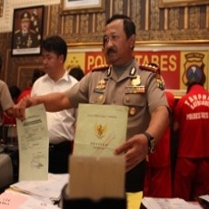 Sindikat Pemalsu Dokumen Digulung, 12 Tersangka Diamankan
