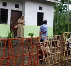 Mak Yati, Pemulung Dermawan Tiba di Kampung Halaman Selasa Besok