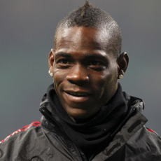 Milan Akan Menjaga Balotelli dengan Kasih Sayang