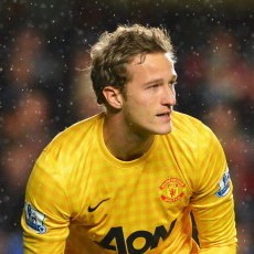 Lindegaard Tetap Bertekad Jadi Kiper Nomor 1 di MU