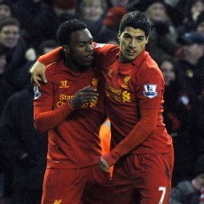 Sturridge Siap Bantu Suarez Jadi Top Skorer